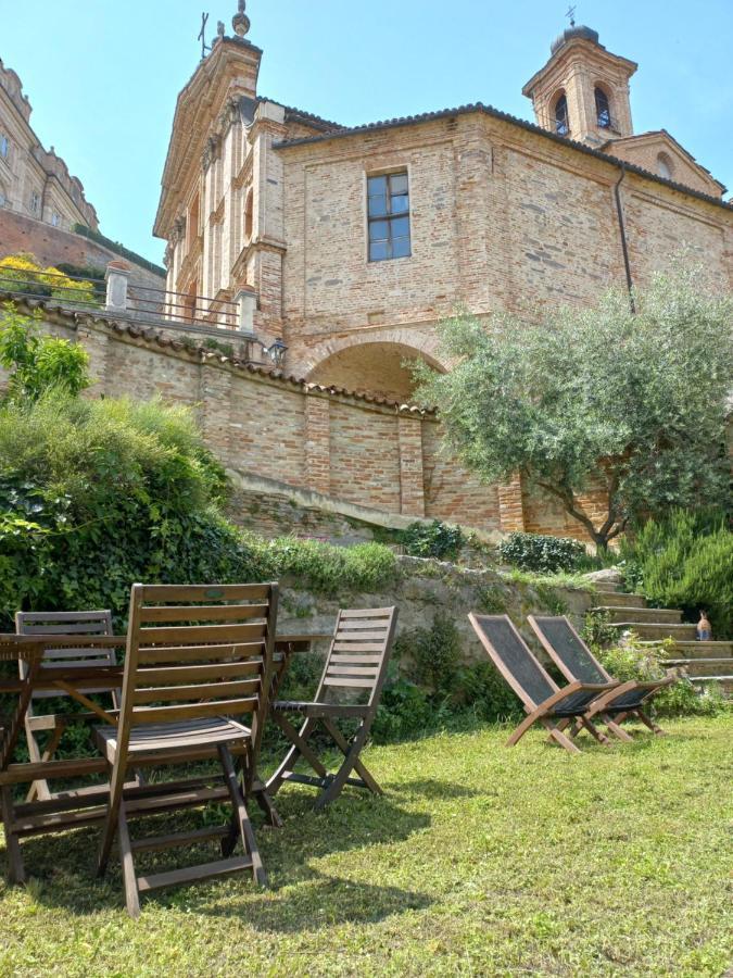 Il Giardino Di Olivia Apartman Guarene Kültér fotó