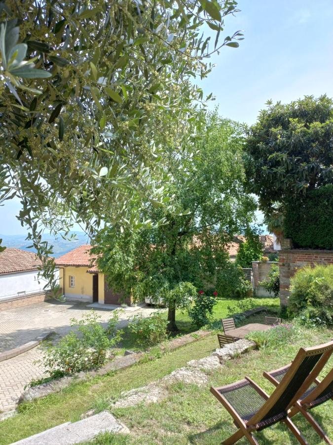 Il Giardino Di Olivia Apartman Guarene Kültér fotó