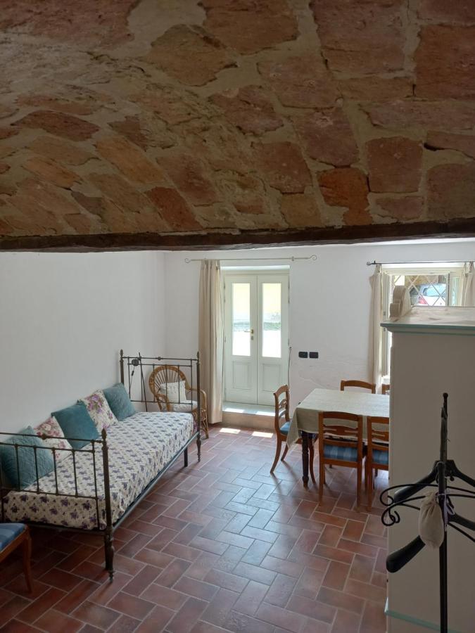Il Giardino Di Olivia Apartman Guarene Kültér fotó